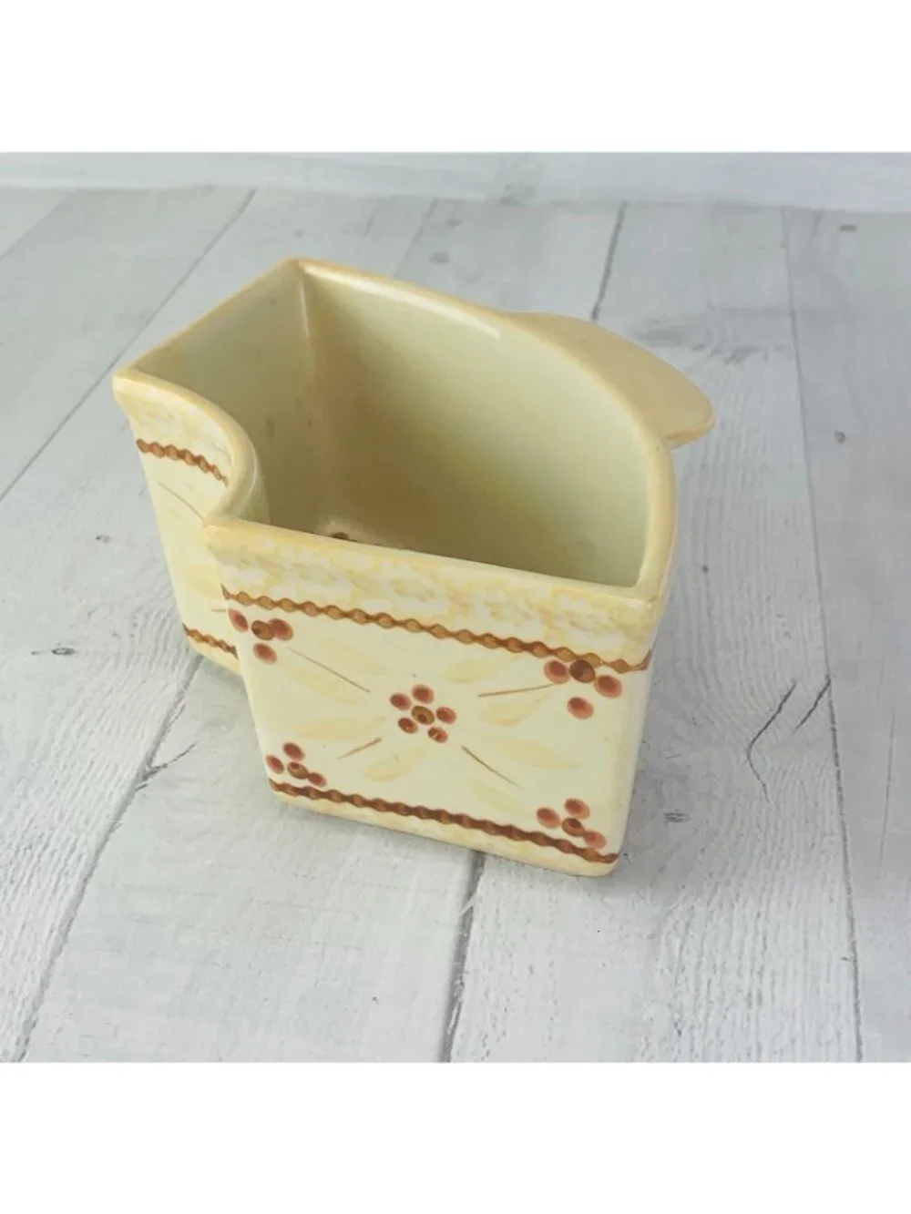 Temptation By Tara OLD WORLD YELLOW 18 Ounce Side Tab Section For Lazy Susan